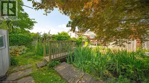 6442 Taylor Street Niagara Falls ON L2G 2G1