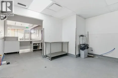 84 John Street Hamilton ON L8N 2C1
