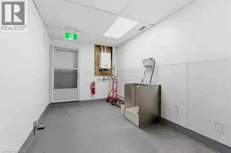 84 John Street Hamilton ON L8N 2C1