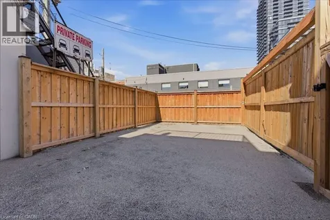 84 John Street Hamilton ON L8N 2C1