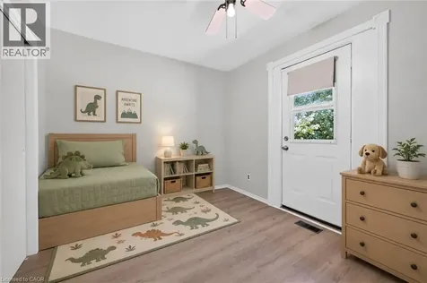 340 Fairlawn Street Oshawa ON L1J 4R3