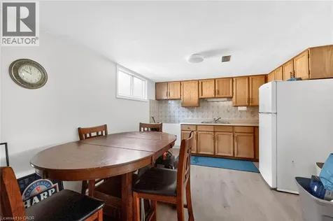 340 Fairlawn Street Oshawa ON L1J 4R3