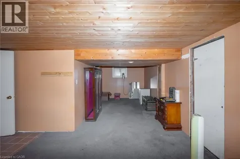2 Cherry Avenue Grimsby ON L3M 2G9