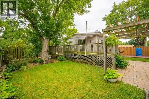 2 Cherry Avenue Grimsby ON L3M 2G9