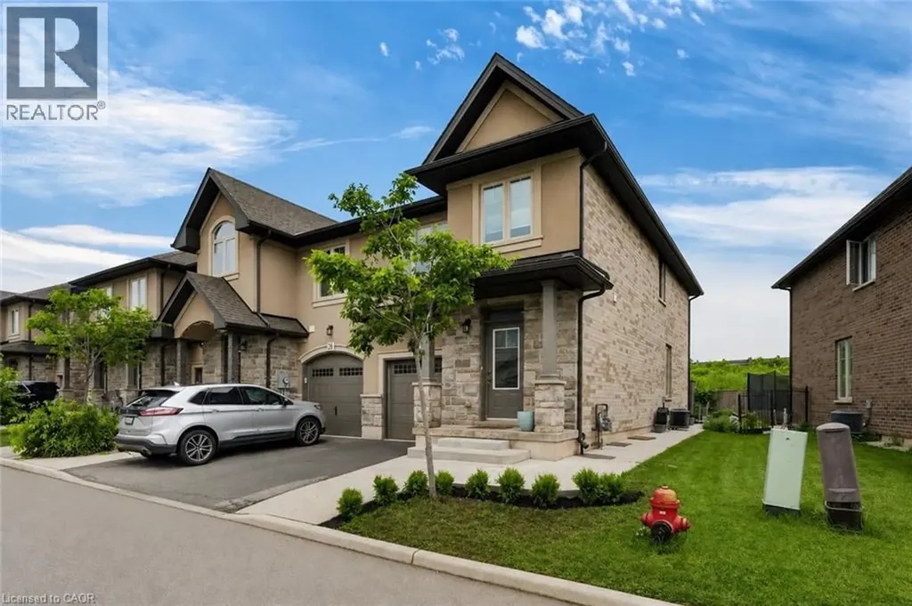 98 Shoreview Place Stoney Creek ON L8E 0J4