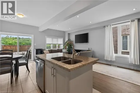 98 Shoreview Place Stoney Creek ON L8E 0J4