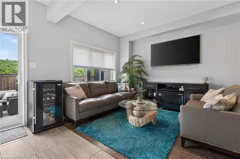 98 Shoreview Place Stoney Creek ON L8E 0J4
