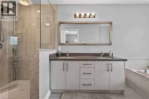 98 Shoreview Place Stoney Creek ON L8E 0J4