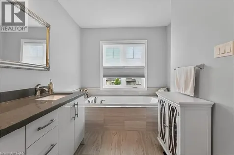 98 Shoreview Place Stoney Creek ON L8E 0J4