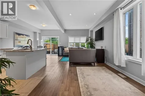 98 Shoreview Place Stoney Creek ON L8E 0J4