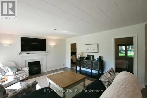 175 32nd Street South Wasaga Beach ON L9Z 2S6