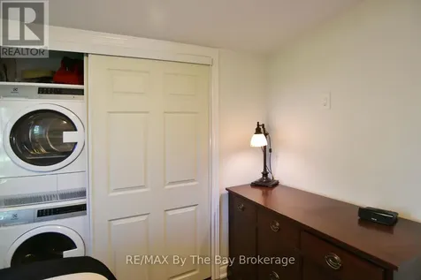 175 32nd Street South Wasaga Beach ON L9Z 2S6