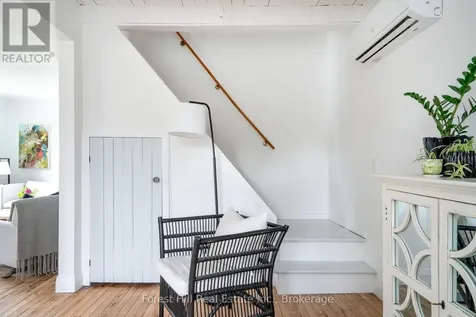 461 Fifth Street Collingwood ON L9Y 4B1