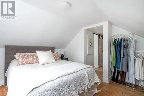 461 Fifth Street Collingwood ON L9Y 4B1