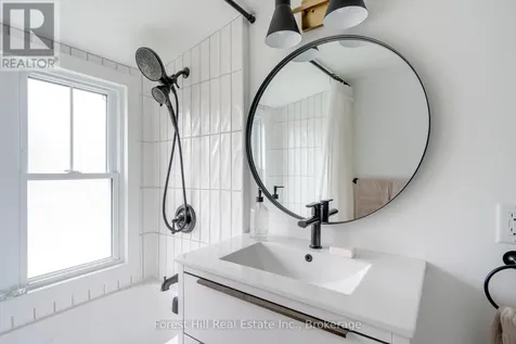 461 Fifth Street Collingwood ON L9Y 4B1