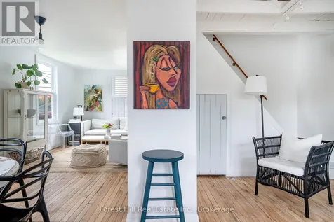 461 Fifth Street Collingwood ON L9Y 4B1