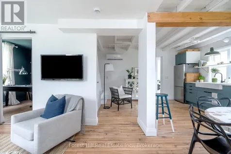 461 Fifth Street Collingwood ON L9Y 4B1