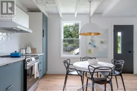 461 Fifth Street Collingwood ON L9Y 4B1
