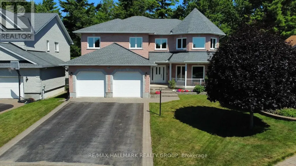 1705 Silver Bark Avenue Ottawa ON K1C 7A9