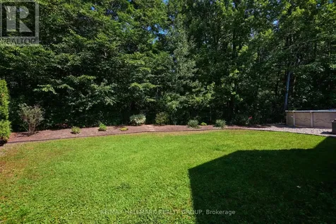 1705 Silver Bark Avenue Ottawa ON K1C 7A9