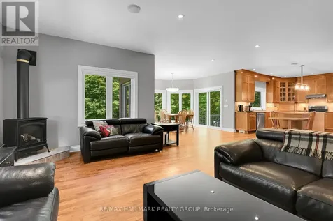 1705 Silver Bark Avenue Ottawa ON K1C 7A9