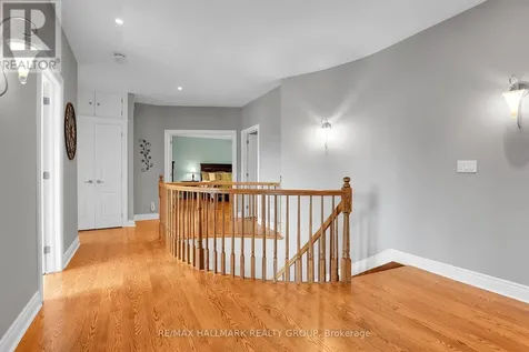 1705 Silver Bark Avenue Ottawa ON K1C 7A9