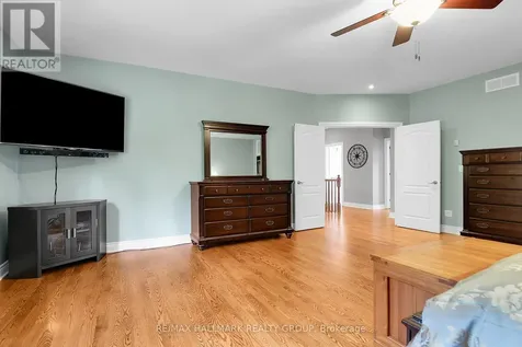 1705 Silver Bark Avenue Ottawa ON K1C 7A9