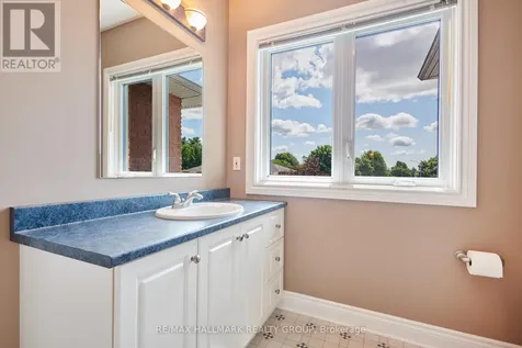1705 Silver Bark Avenue Ottawa ON K1C 7A9