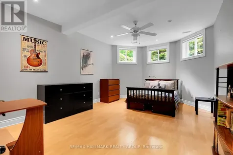 1705 Silver Bark Avenue Ottawa ON K1C 7A9