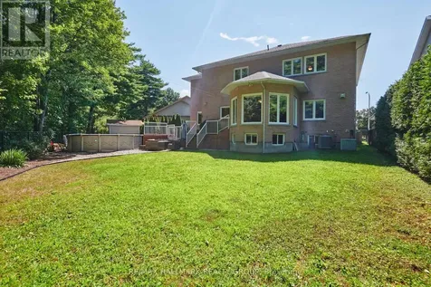1705 Silver Bark Avenue Ottawa ON K1C 7A9