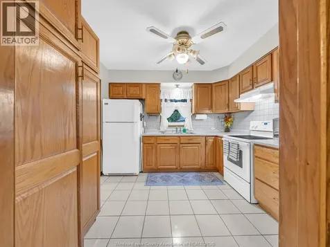 1863 Pillette Road Windsor ON N8T 1P2