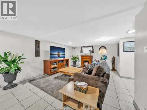 1863 Pillette Road Windsor ON N8T 1P2