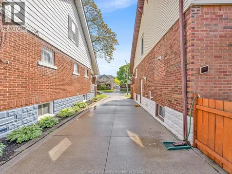 1863 Pillette Road Windsor ON N8T 1P2