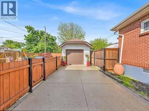 1863 Pillette Road Windsor ON N8T 1P2