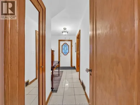 1863 Pillette Road Windsor ON N8T 1P2