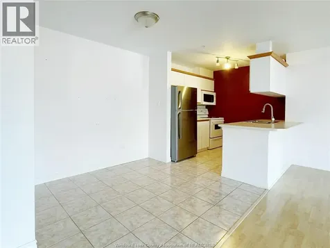 1547 Grand Marais Road West Windsor ON N9E 4W3