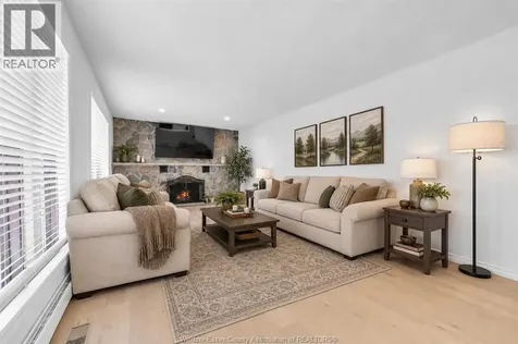 28 Cleophas Drive Lakeshore ON N8N 4J9