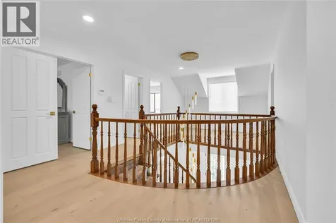 28 Cleophas Drive Lakeshore ON N8N 4J9