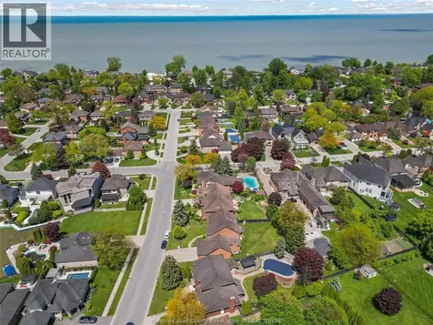 28 Cleophas Drive Lakeshore ON N8N 4J9