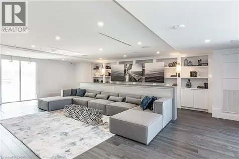 16 Concord Place Grimsby ON L3M 0J1