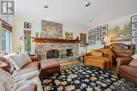 35 Monticello Crescent Guelph (kortright East) ON N1G 2M1