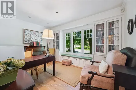 35 Monticello Crescent Guelph (kortright East) ON N1G 2M1