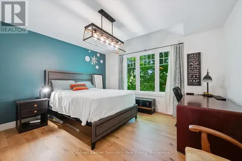 35 Monticello Crescent Guelph (kortright East) ON N1G 2M1