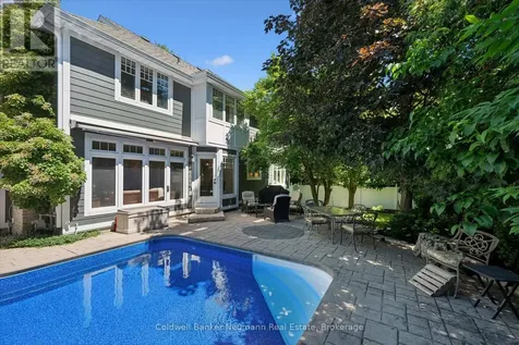35 Monticello Crescent Guelph (kortright East) ON N1G 2M1
