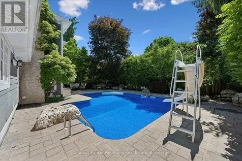 35 Monticello Crescent Guelph (kortright East) ON N1G 2M1