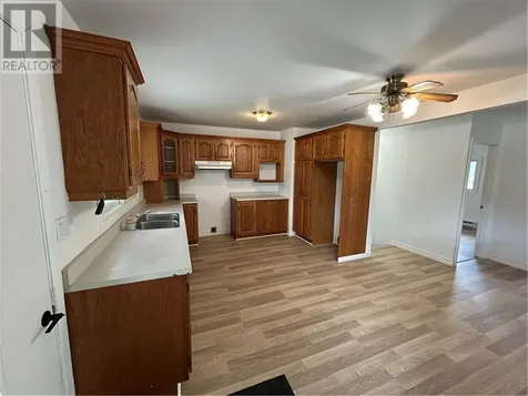 41 King Street E. St. Charles ON P0M 2W0