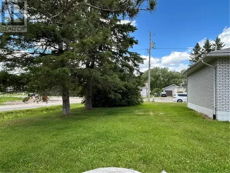 41 King Street E. St. Charles ON P0M 2W0