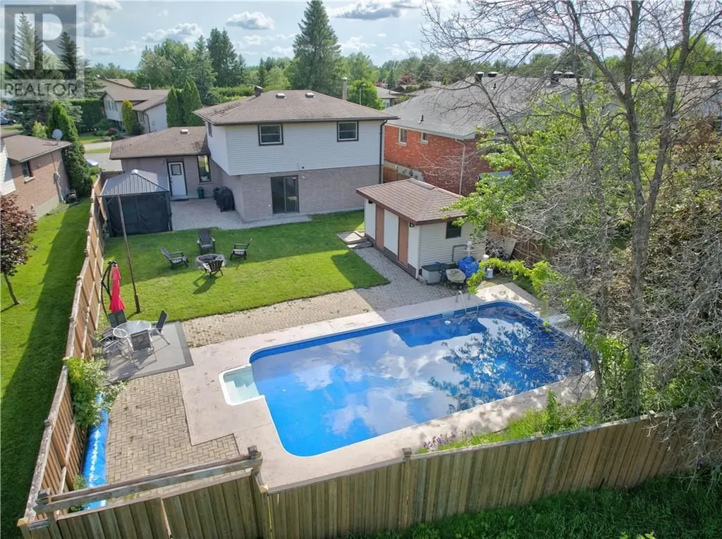 34 Cherrywood Crescent Sudbury ON P3B 3Z8