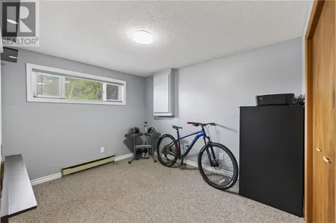 34 Cherrywood Crescent Sudbury ON P3B 3Z8