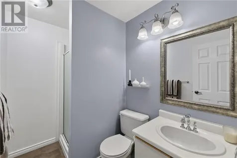 34 Cherrywood Crescent Sudbury ON P3B 3Z8